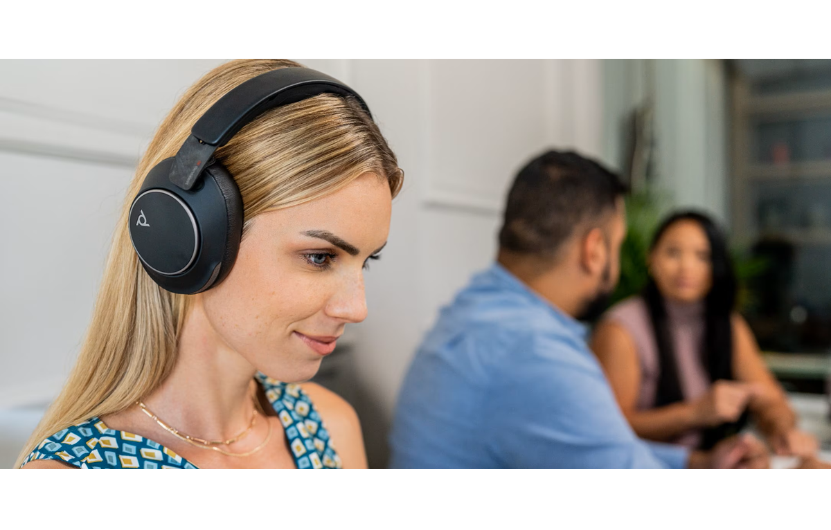 Headsets corporativos: por que empresas estão migrando para soluções profissionais